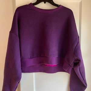 Cropped Nike Crewneck